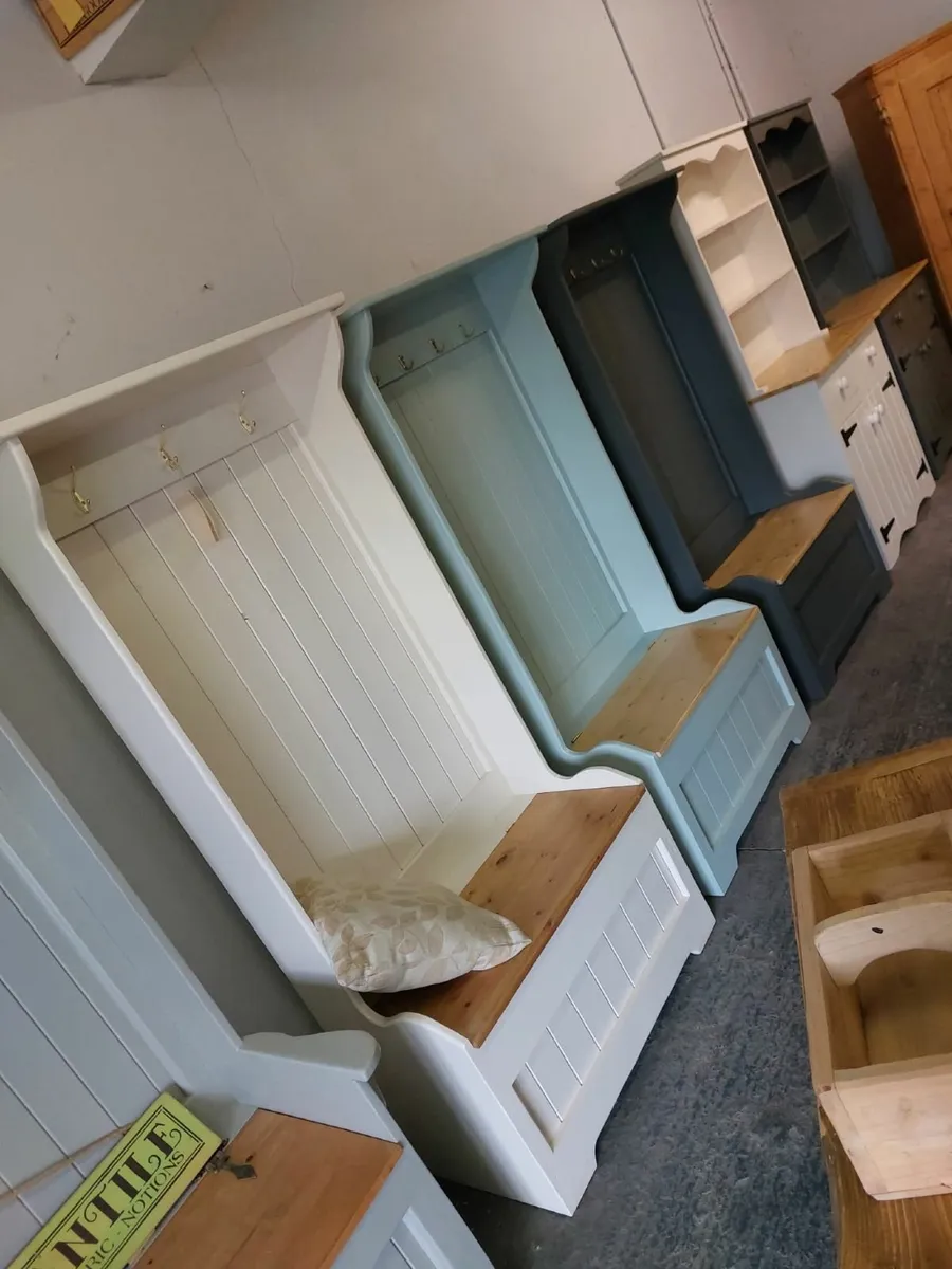 Coat hanging storage benches, pine workshop - Image 4