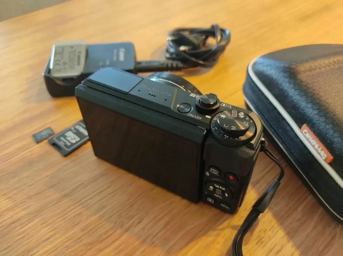 Canon PowerShot G7X Mark II - Image 2