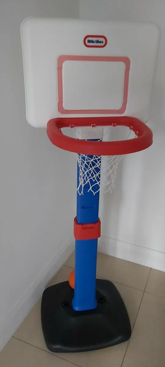 Basketball hoop with ball - for kids from Little T - Image 1