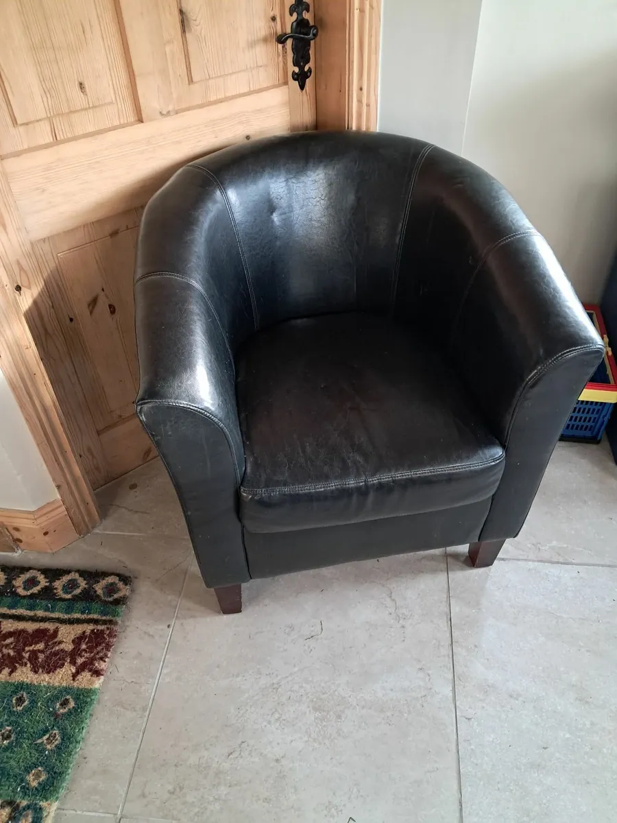 Tub armchairs - Image 3