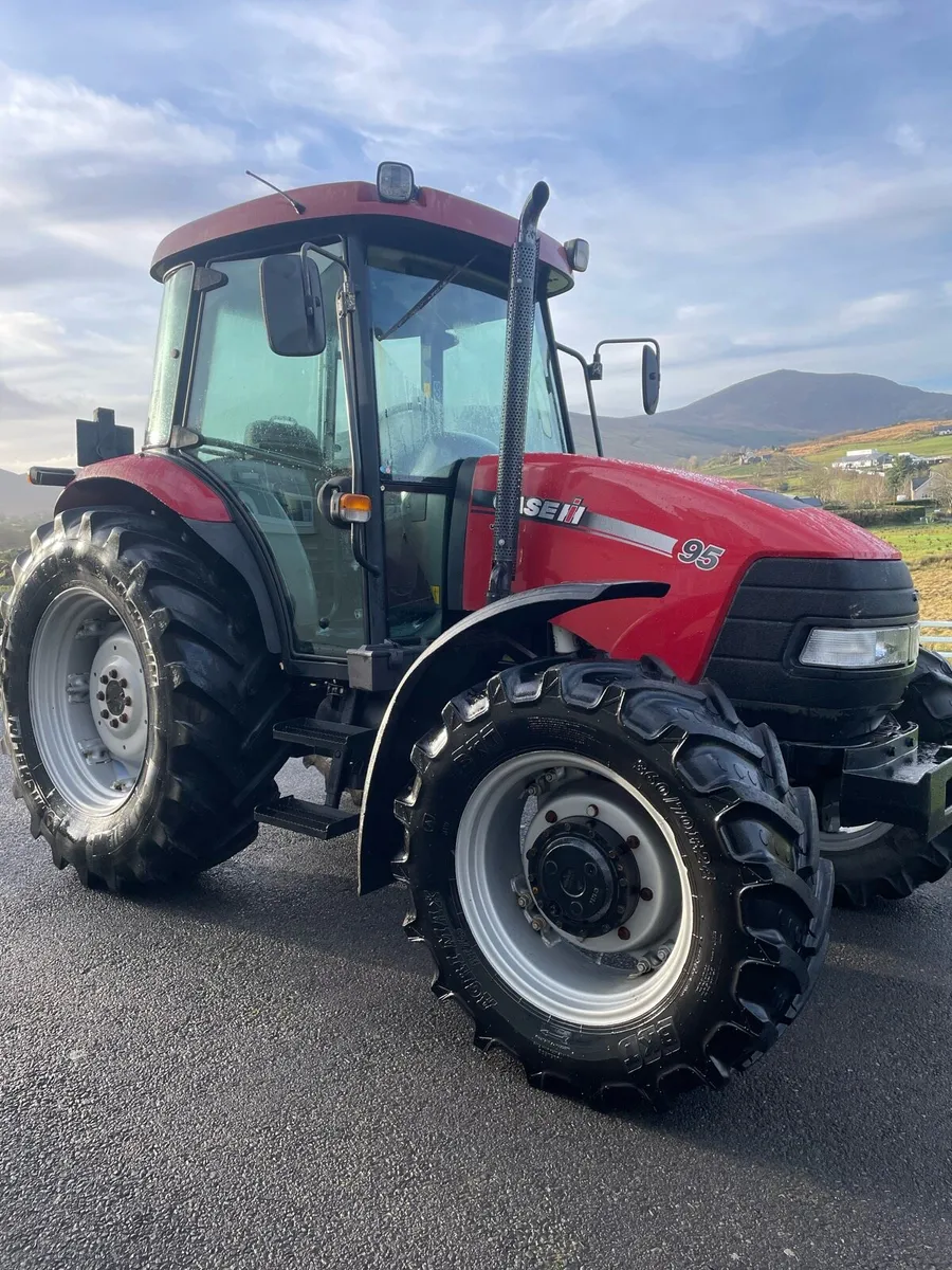 2012 Case jx95 - Image 2