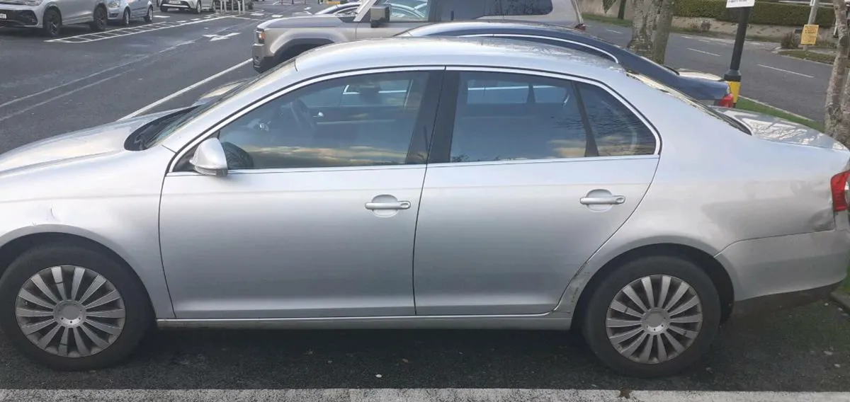 Volkwagen Jetta 2006 - Image 3