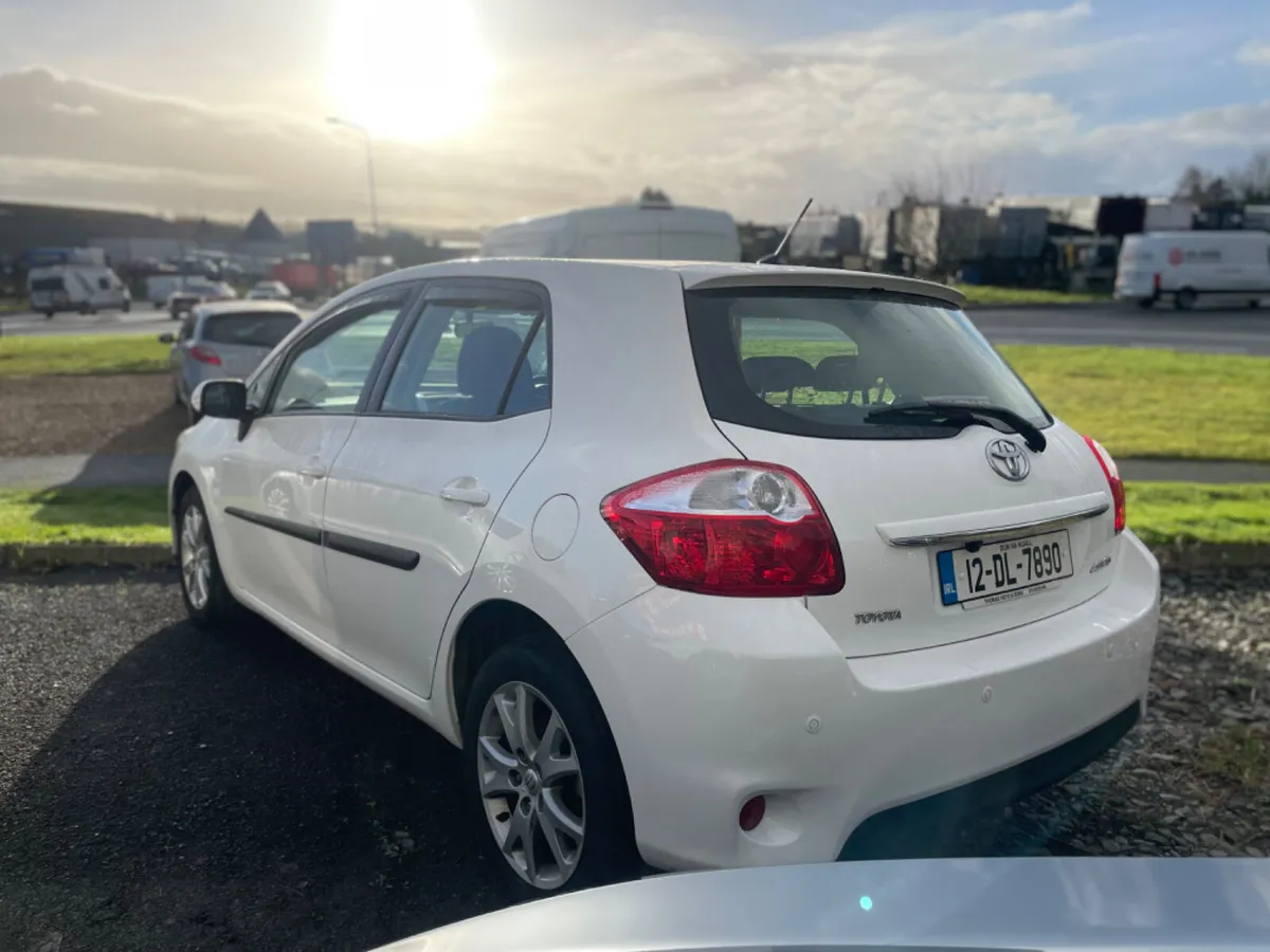 2012 Toyota Auris 1.3VVTI Sport - Image 4