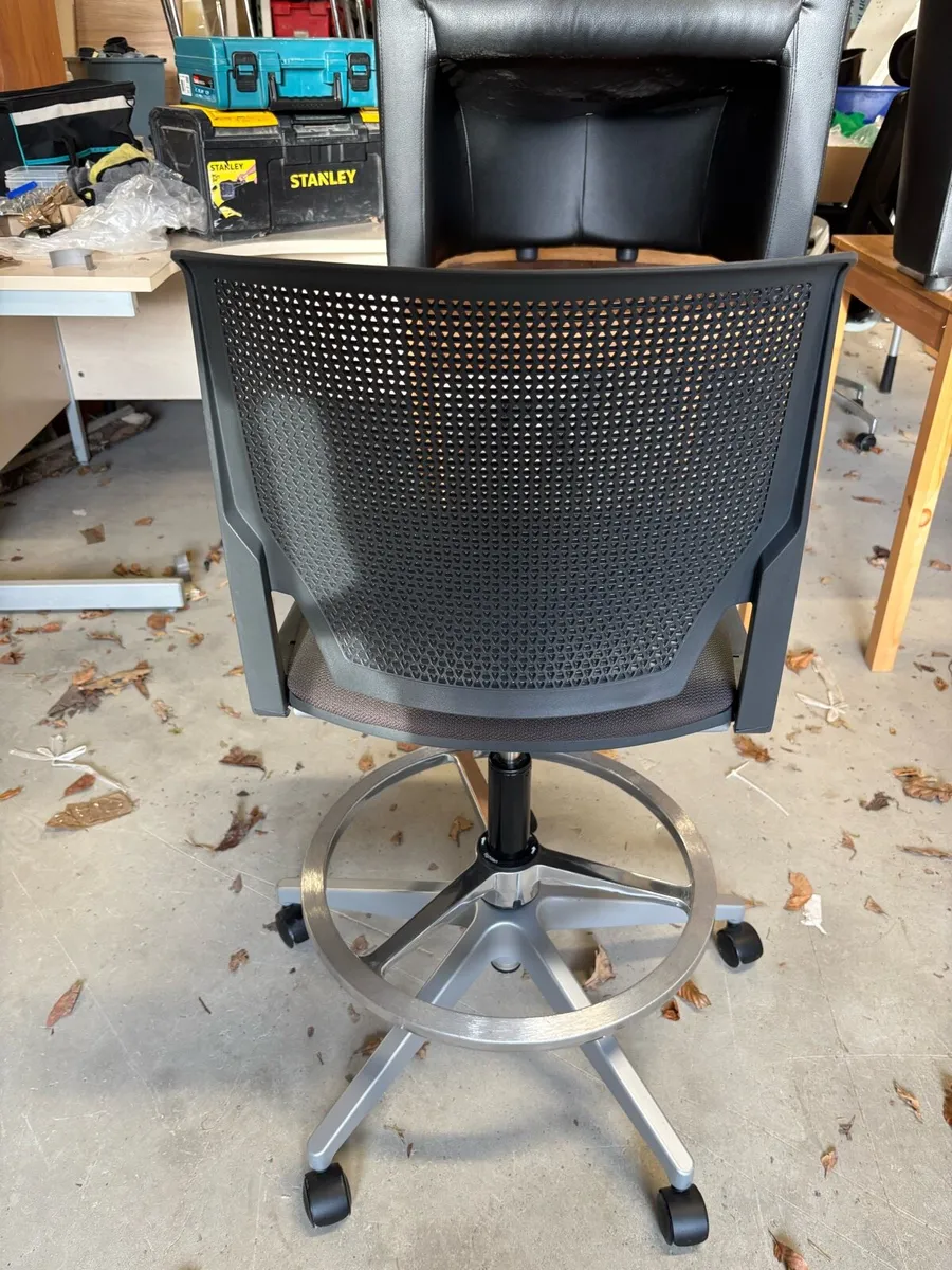 Draughtsman chair - Image 4