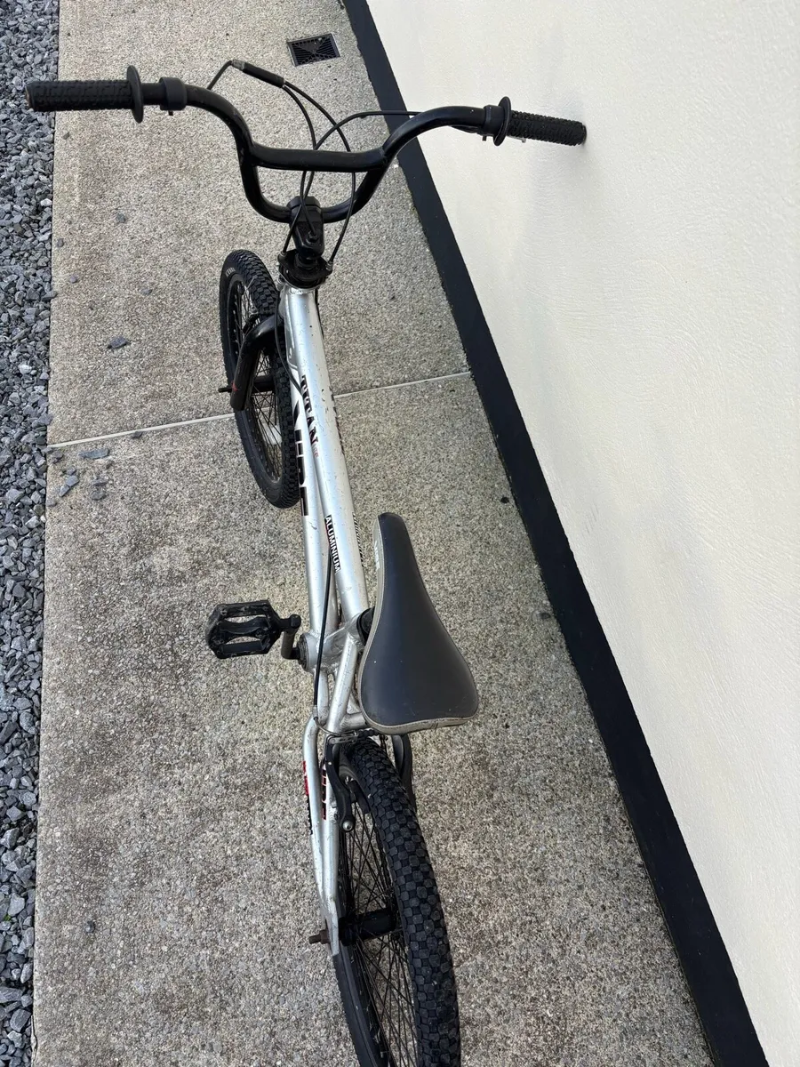 Child’s Bike - Image 2