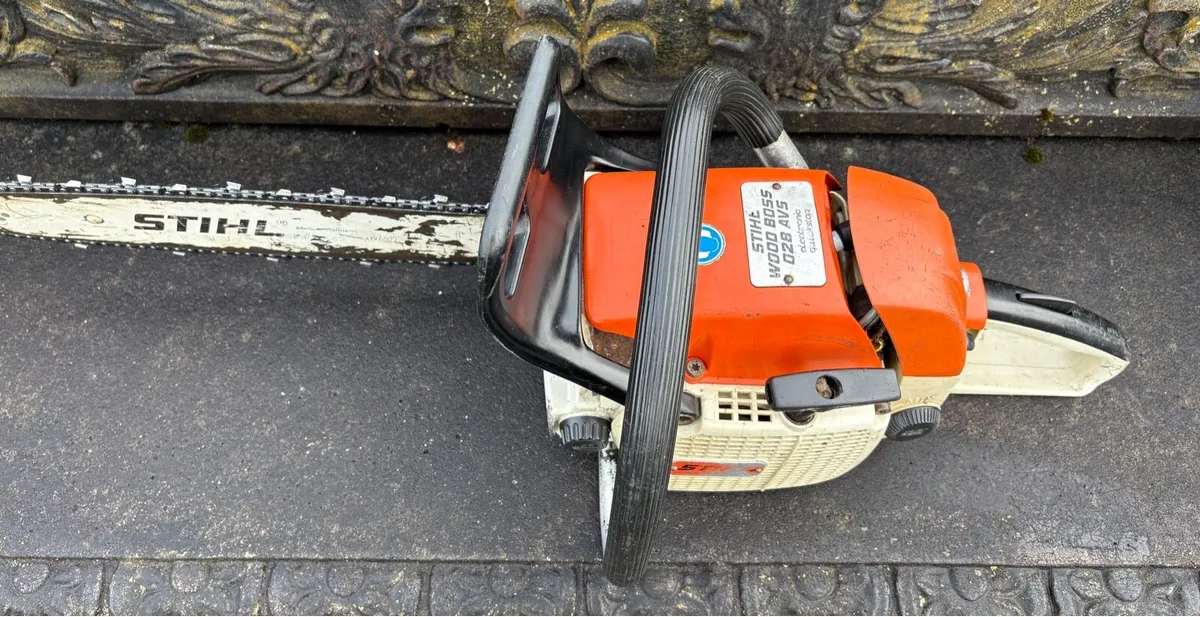 Stihl chainsaw - Image 2
