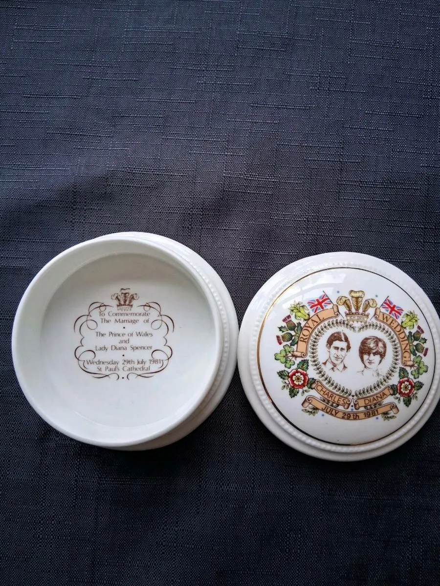 Past Royal Wedding Memorabilia - Image 2