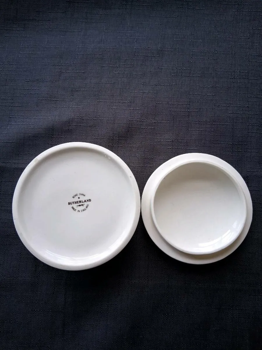 Past Royal Wedding Memorabilia - Image 3