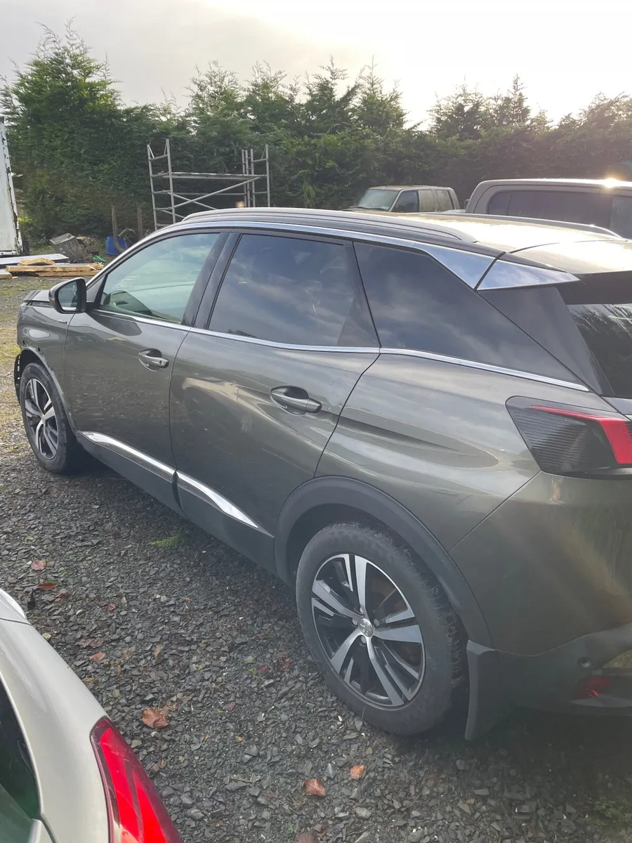 Peugeot 3008 GT line - Image 2