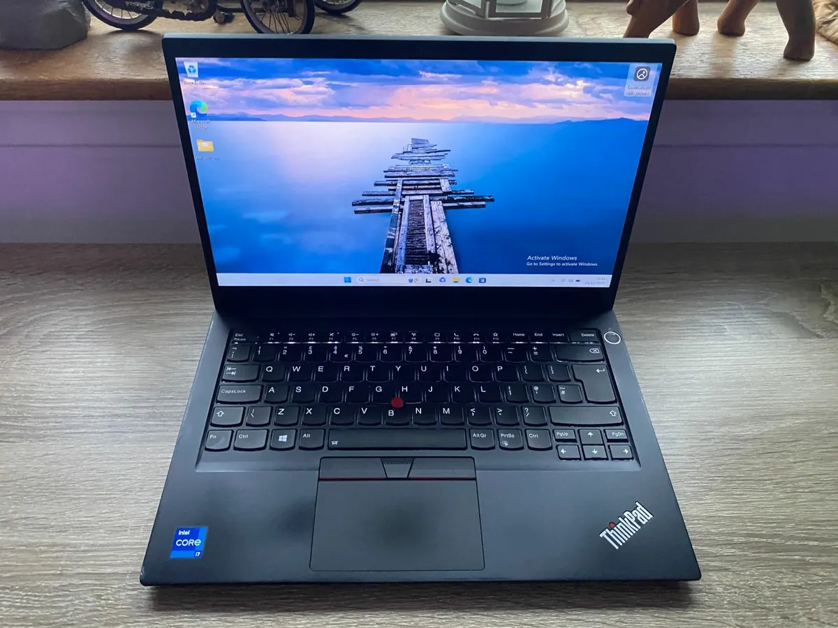 Lenovo ThinkPad E14 Gen 2 14-inch i7-1165G7 | 16GB - Image 1