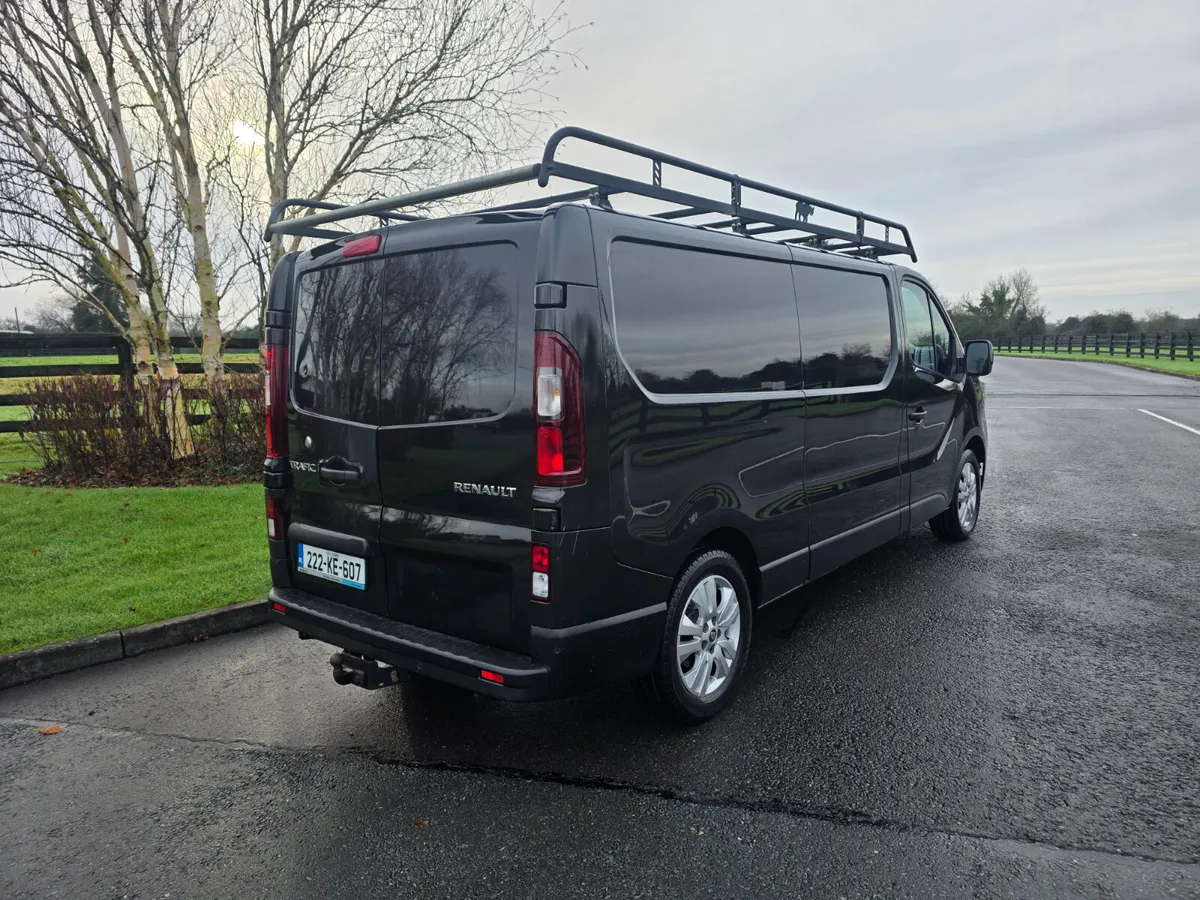 Renault Trafic 2022 ( DOE and TAX ) - Image 4
