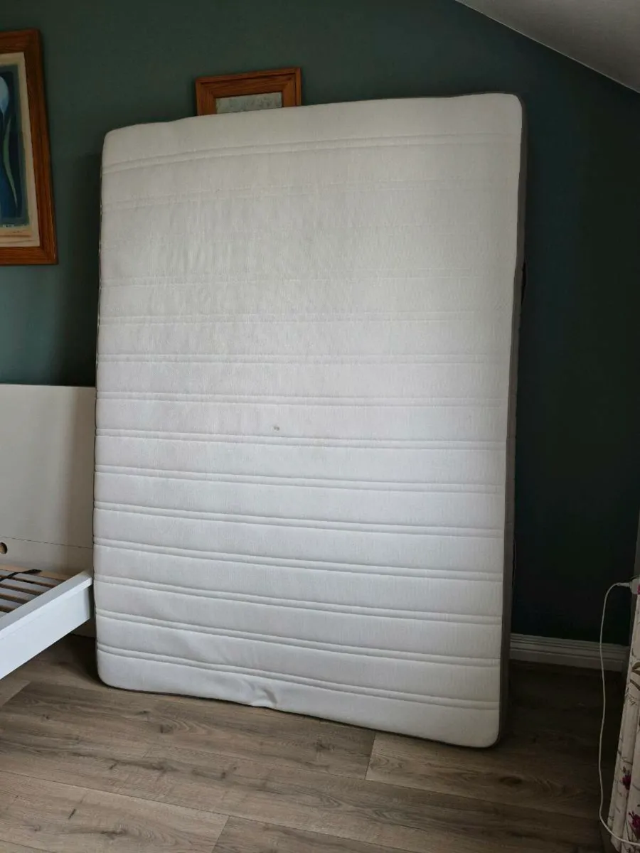 Double Mattress Free - Image 1