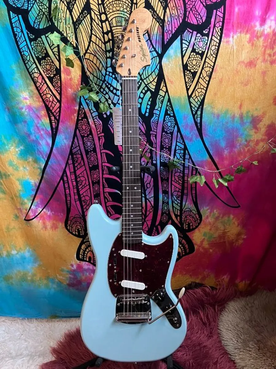 Squire by Fender Classic Vibe 60s Mustang - Image 1