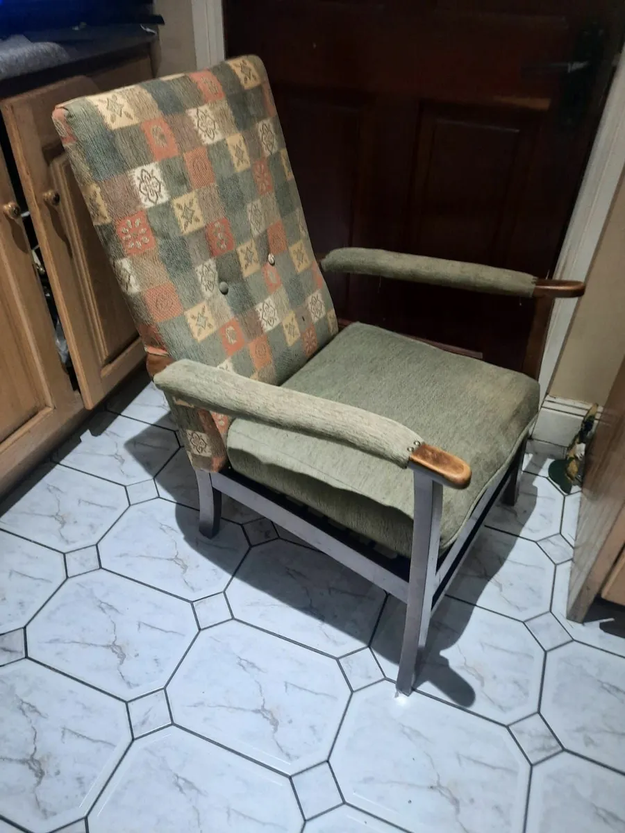 Vintage armchair - Image 2