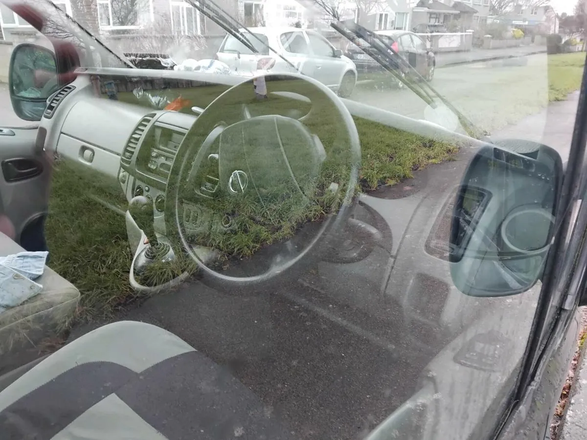 Nissan primster AUTOMATIC - Image 3