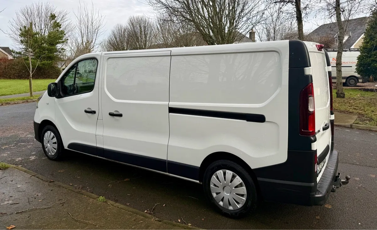 2021 Renault Traffic 2.0 LWB  INC VAT - Image 4