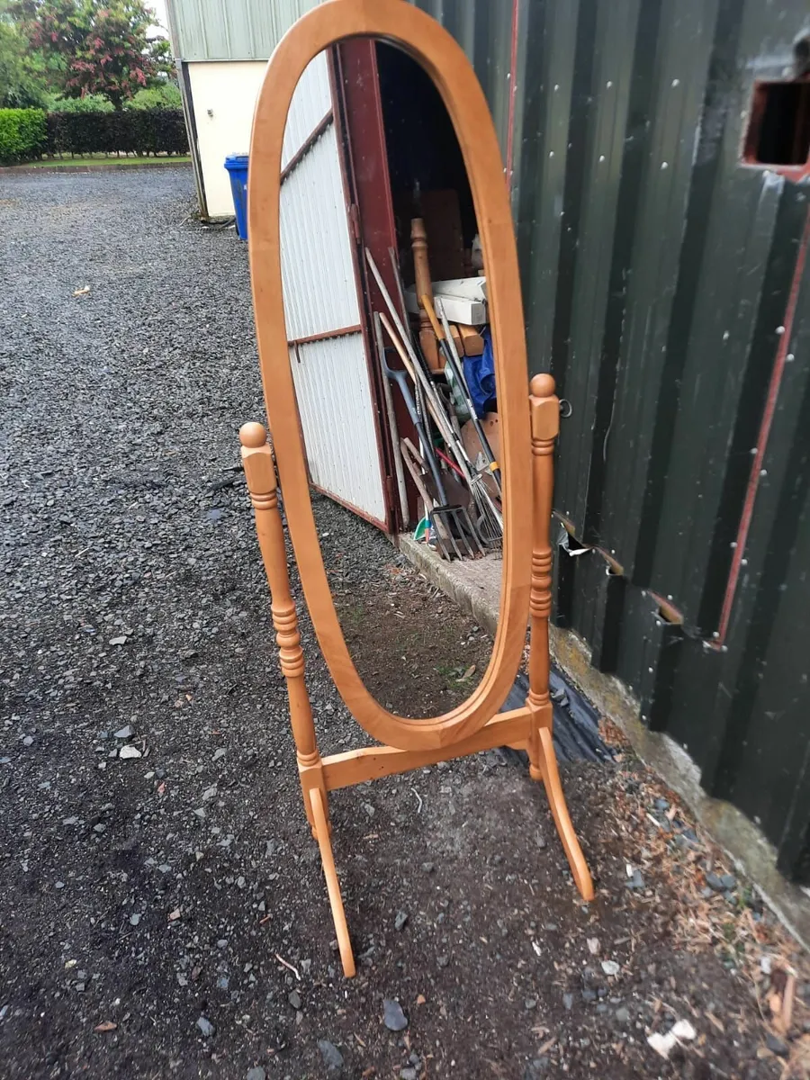 Cheval mirror - Image 1