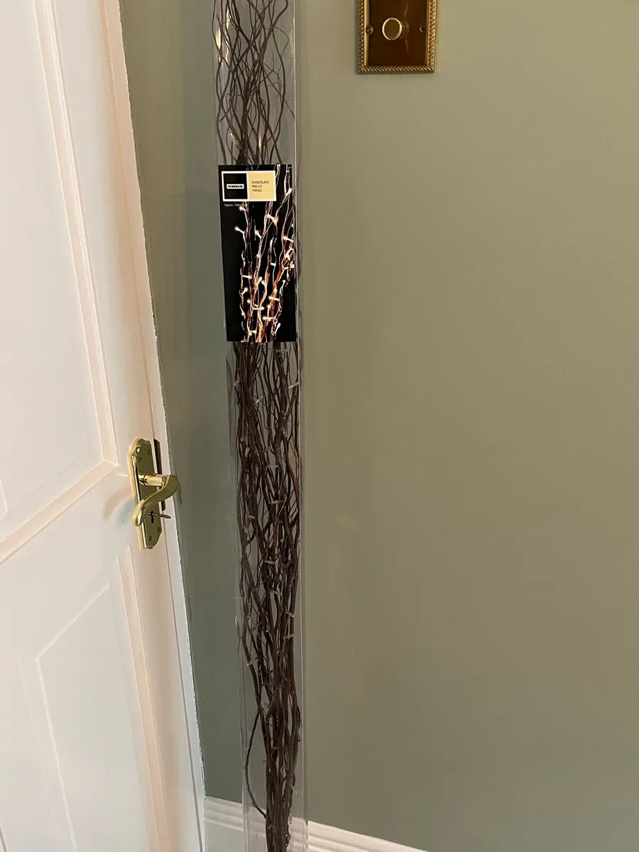 Pre lit twigs - Image 2