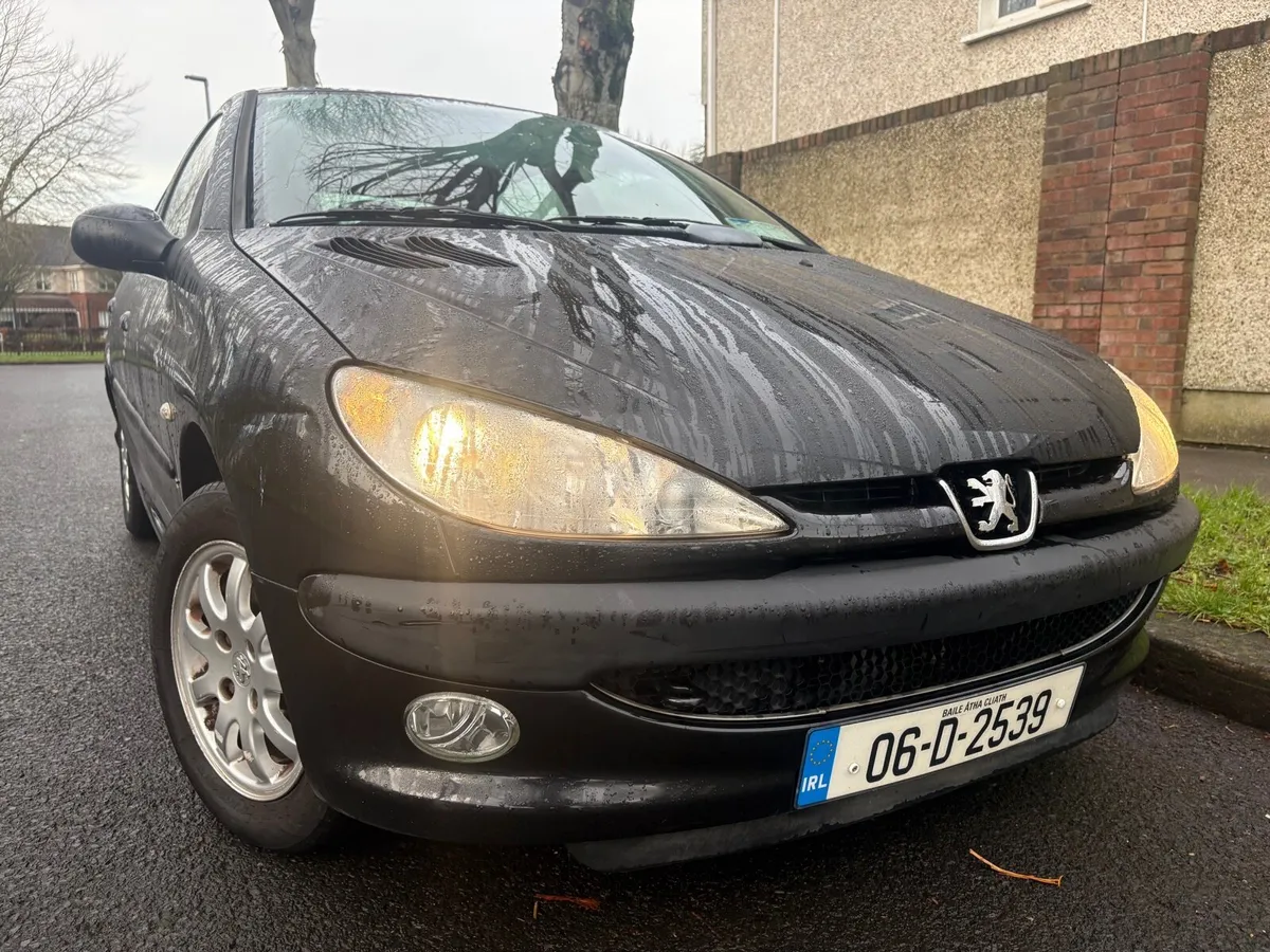 Peugeot 206 LX 1.1 Petrol low mileage & NCT - Image 3