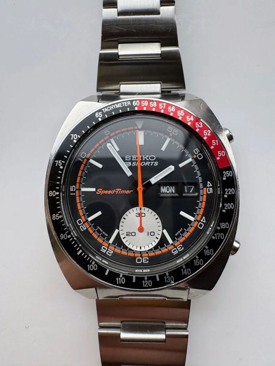 Seiko 6139-6032 "Coke" Speedtimer Chronograph (1974) - Image 1