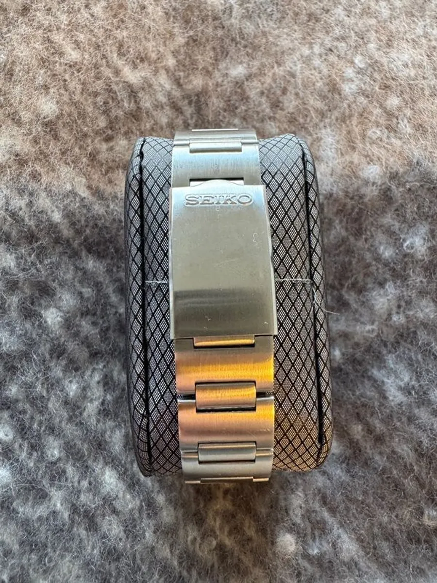 Seiko 6139-6032 "Coke" Speedtimer Chronograph (1974) - Image 4