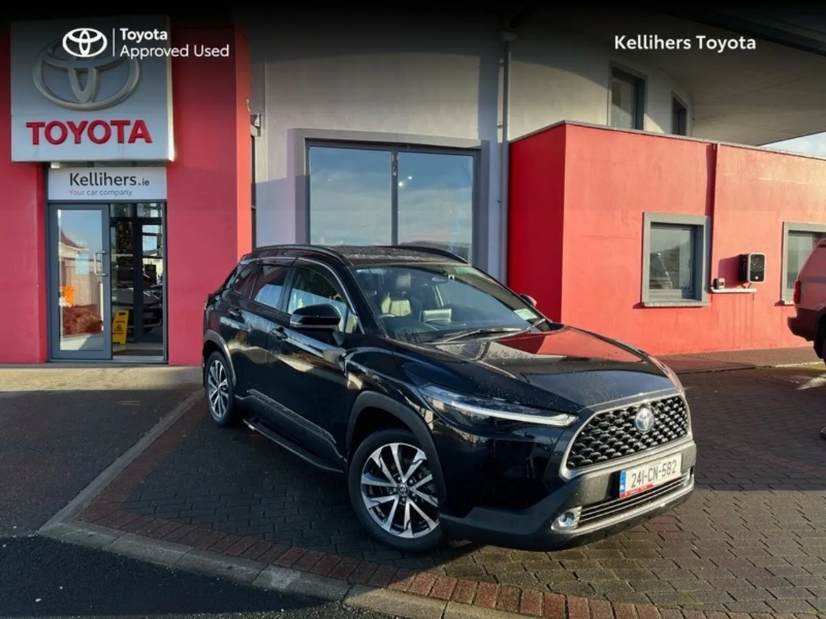 Toyota Corolla Cross HYBRID ELECTRIC SOL - Image 1