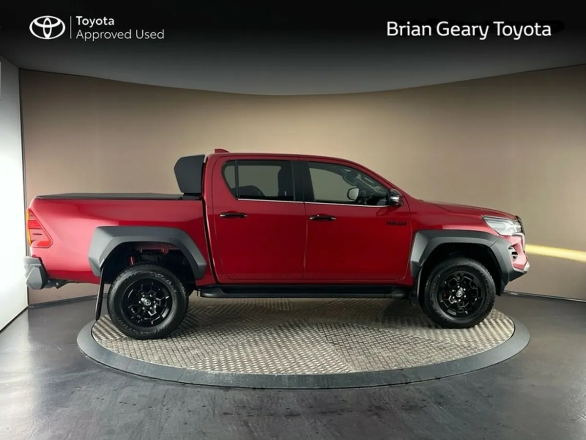 Toyota Hilux HILUX 2.8 GR SPORT II - Image 3