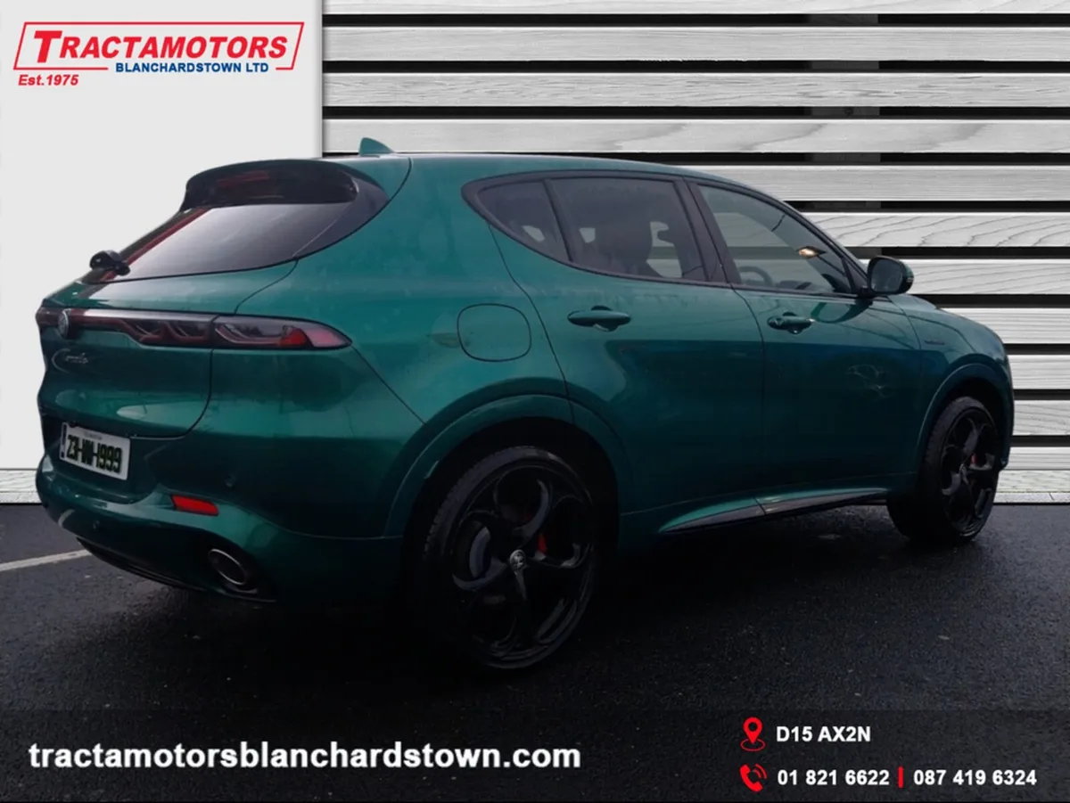 Alfa Romeo Tonale VELOCE 1.3 280 PHEV Q4 EAWD 5DR - Image 3