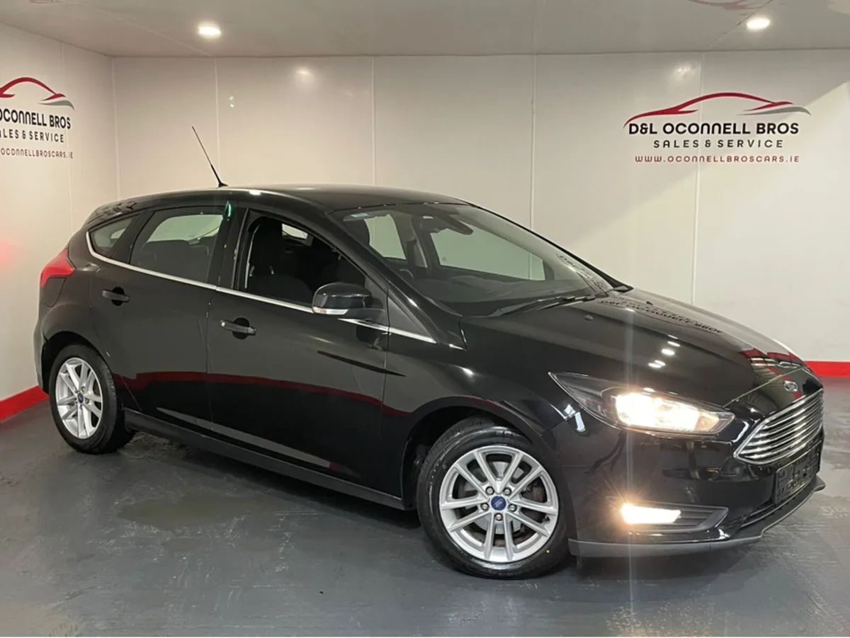 Ford Focus 1.5 TDCI ZETEC 120PS 5DR - Image 1