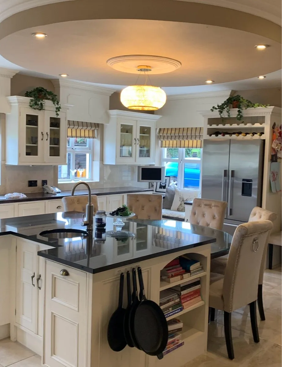 Granite kitchen top - Image 1