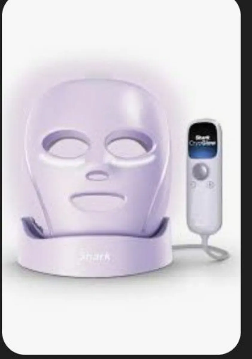 Shark CryoGlow LED Face Mask - Image 3