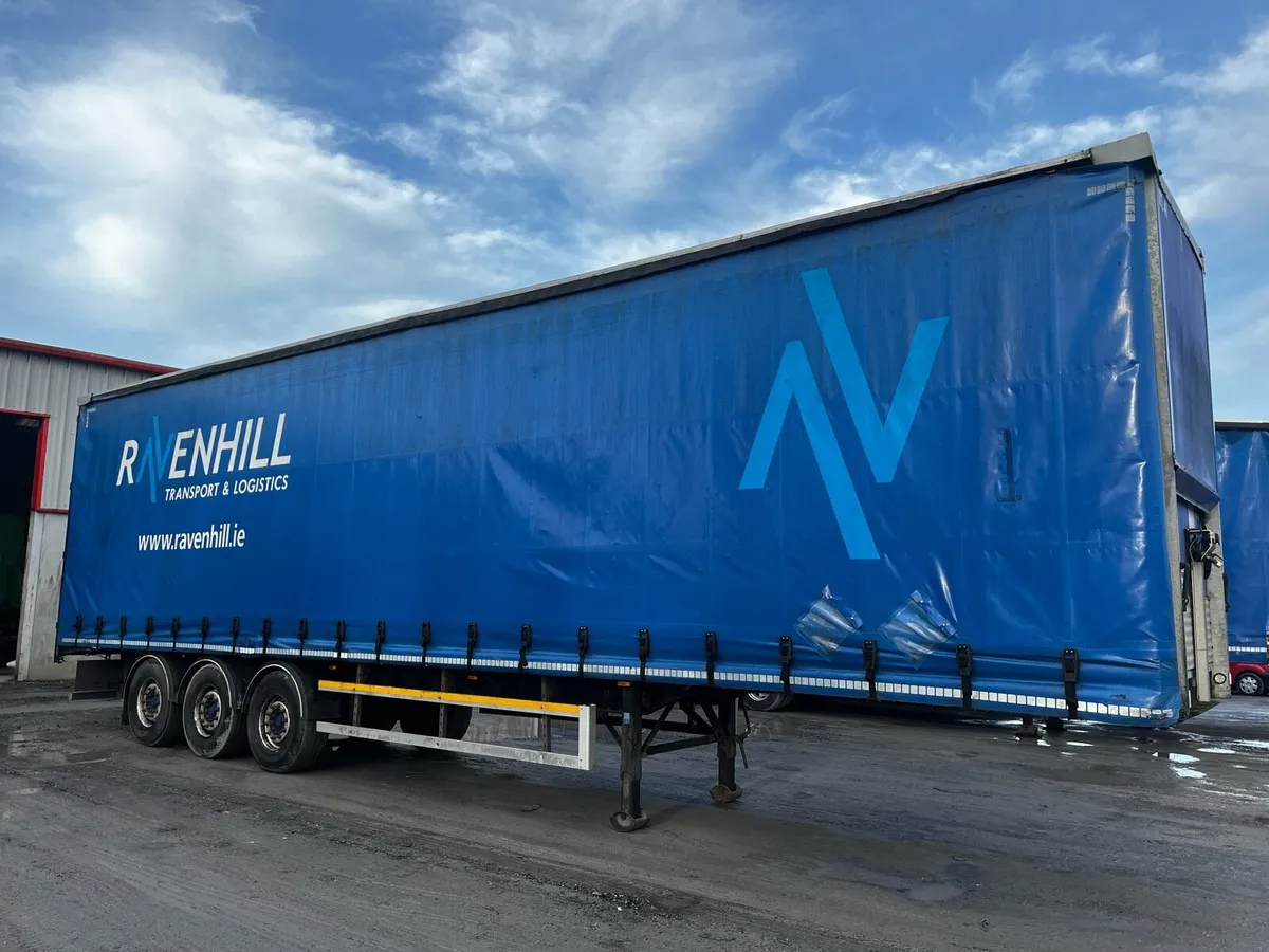 45 foot curtainsider trailer - Image 1