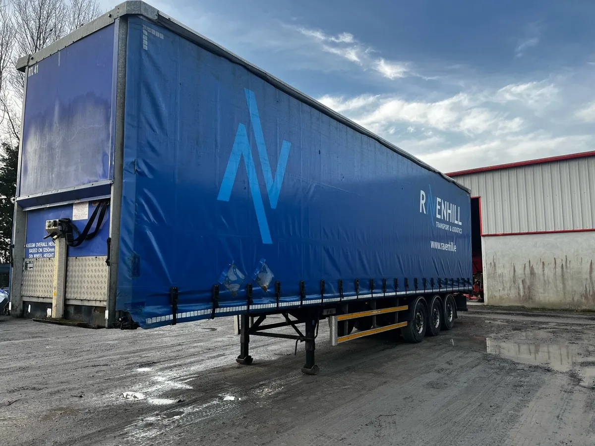 45 foot curtainsider trailer - Image 3