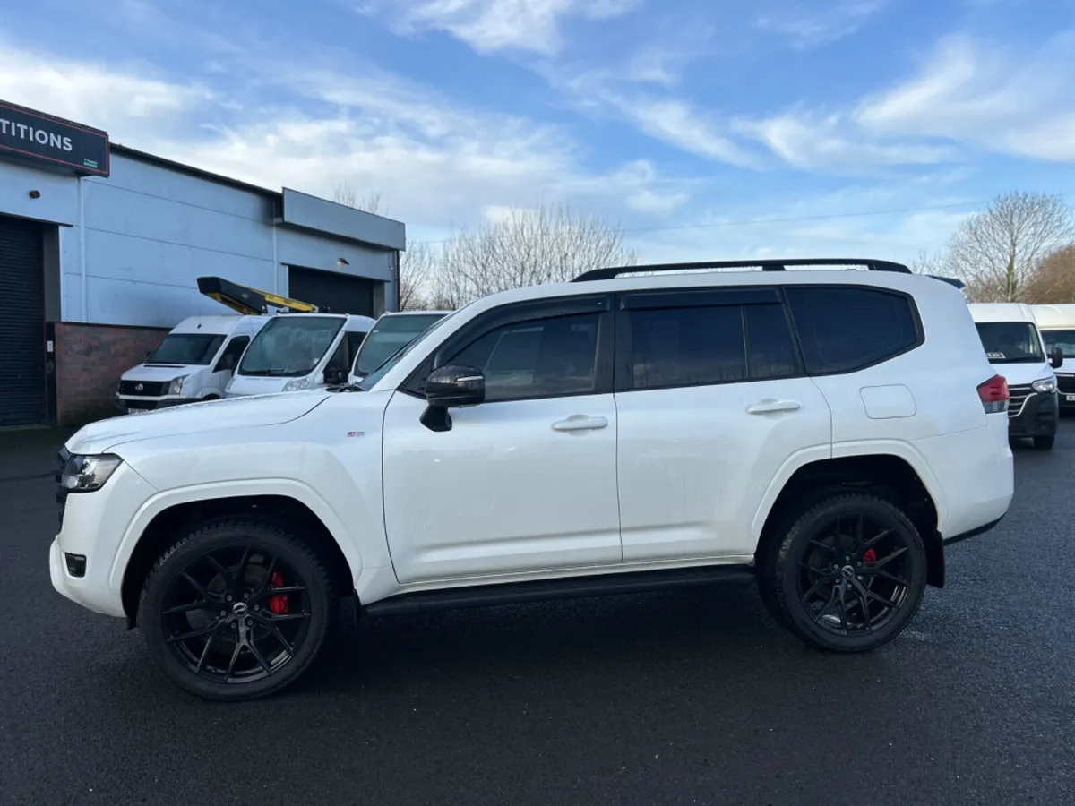 2025 Toyota Landcruiser- Commercial - Image 4