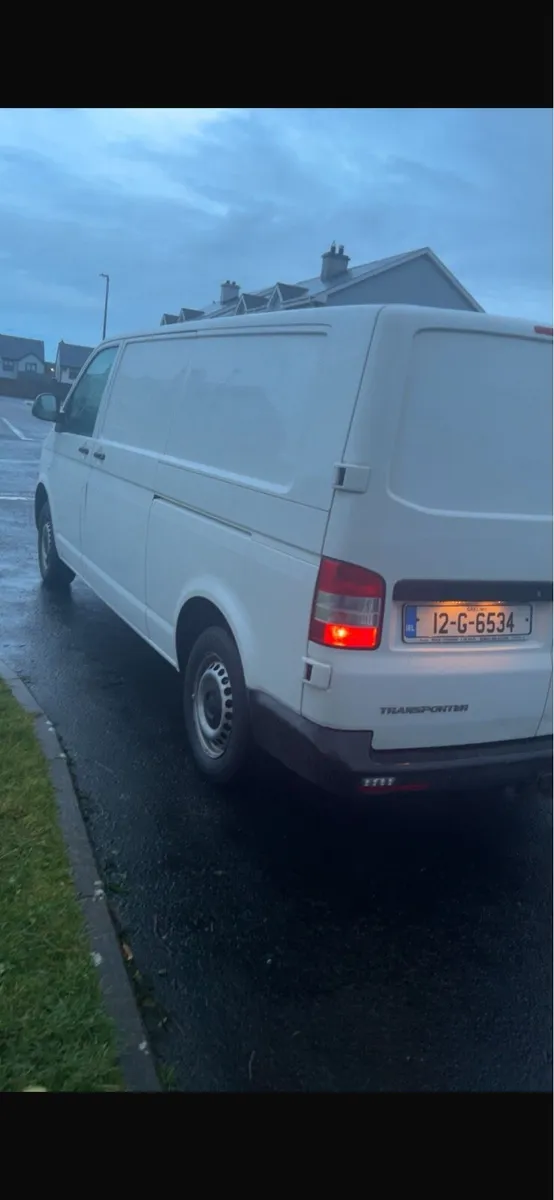 Volkswagen transporter - Image 4