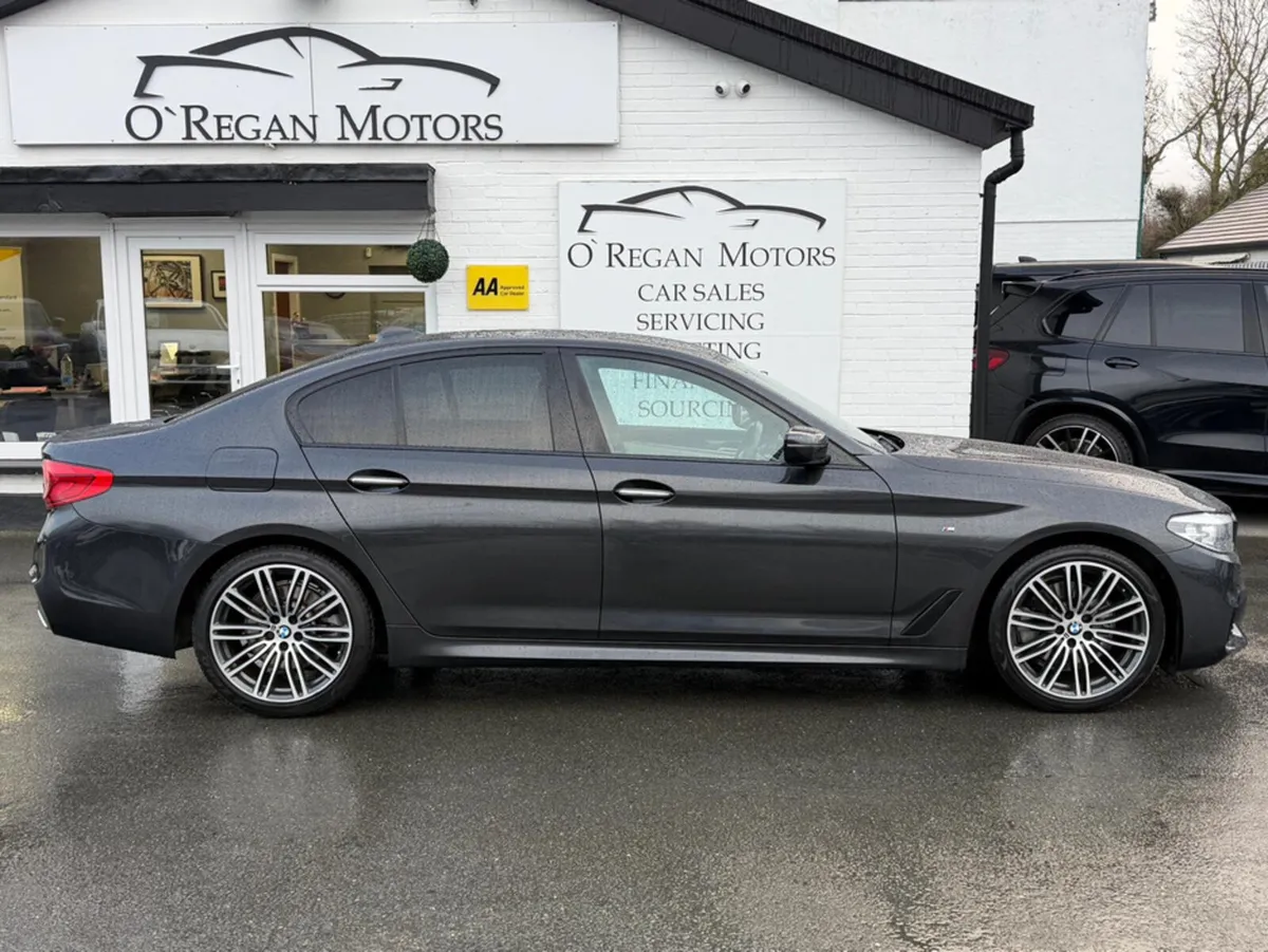BMW 5-Series GRAN COUPE - Image 2