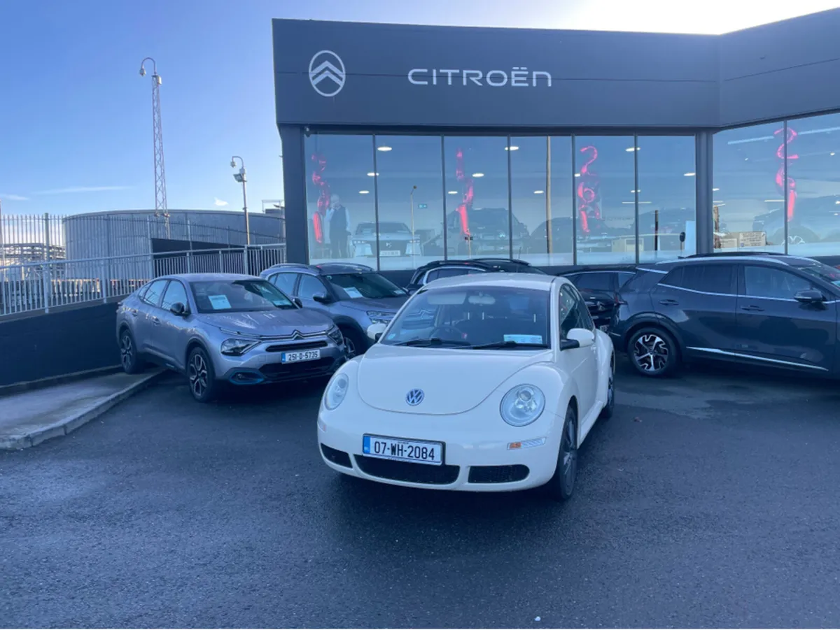 Volkswagen Beetle 1 4 HIGHLINE 75BHP 3DR 1.4 // HI - Image 1