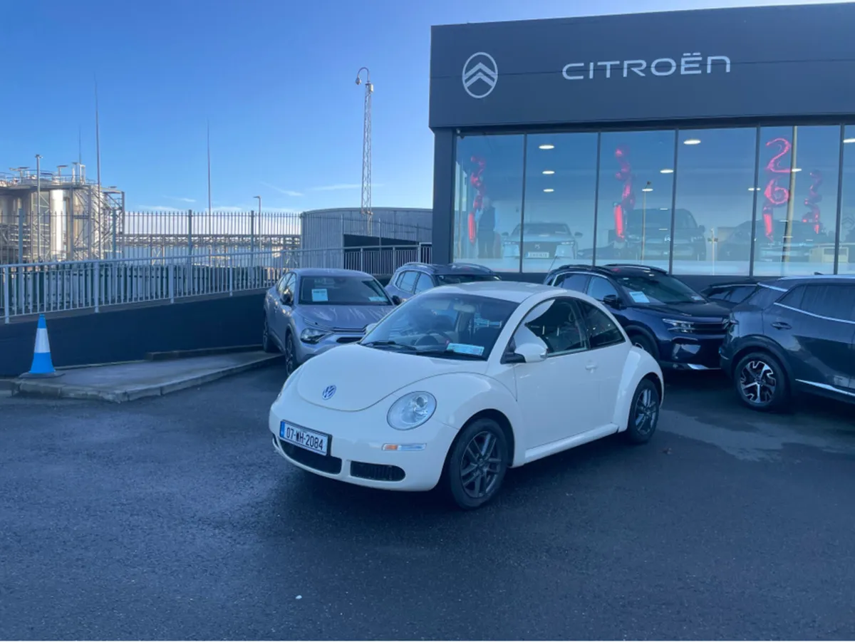 Volkswagen Beetle 1 4 HIGHLINE 75BHP 3DR 1.4 // HI - Image 3