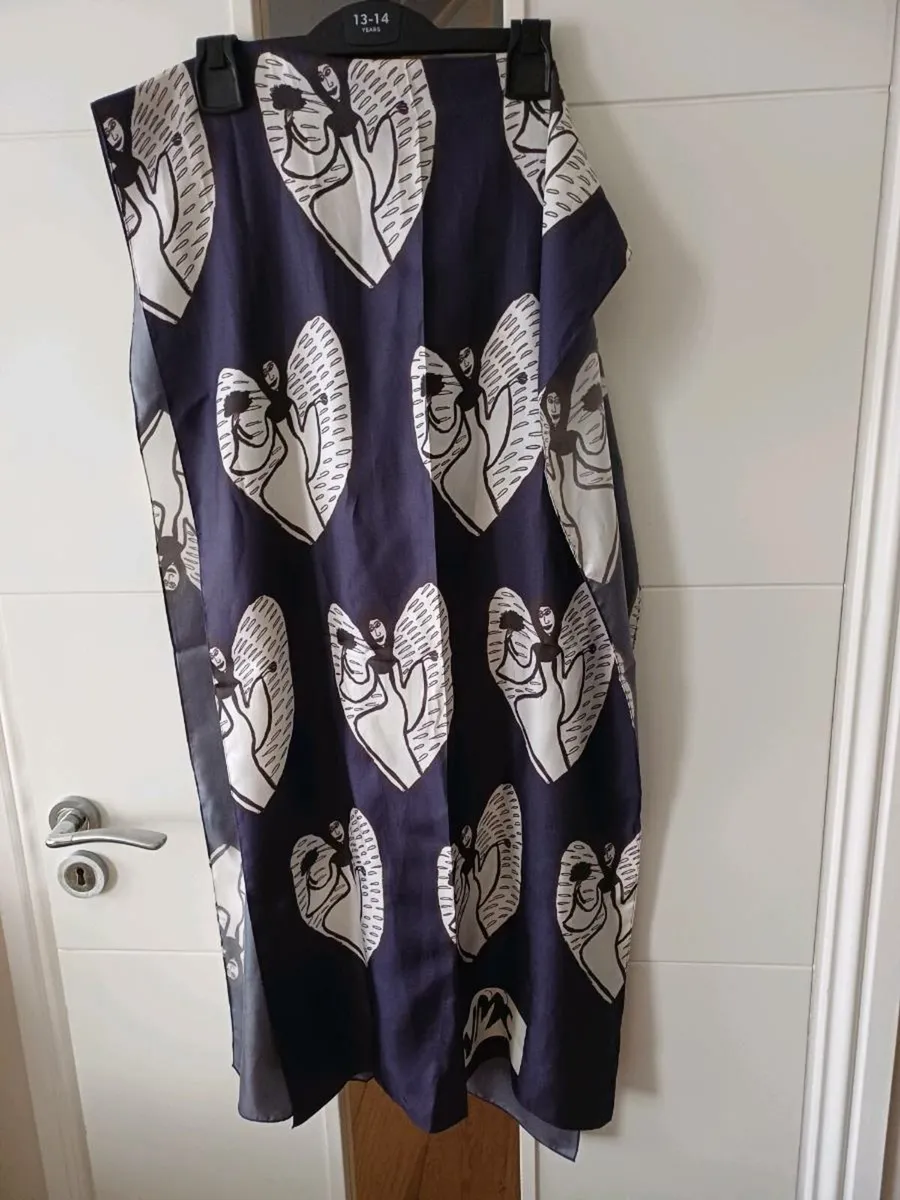 Silk scarf - Image 3