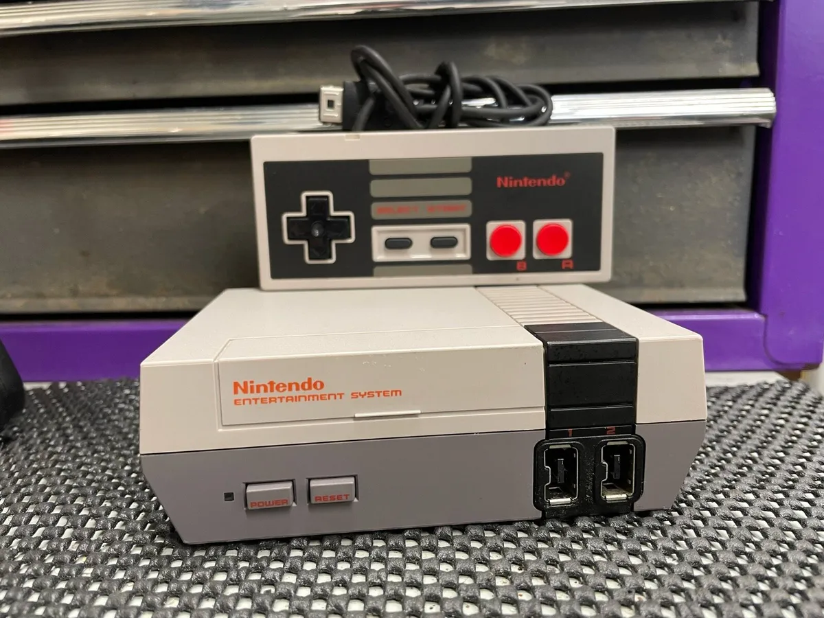 Mini NES - Image 1