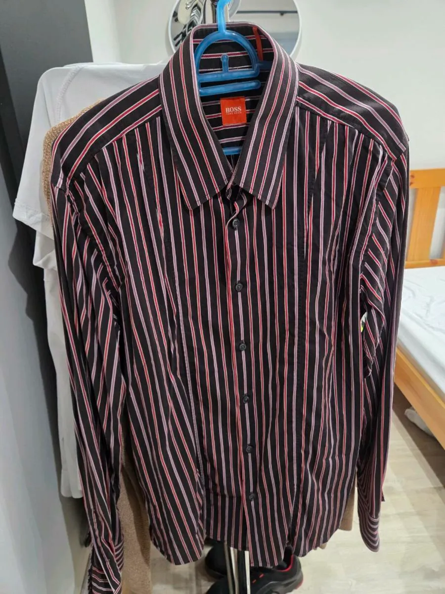 Hugo Boss Extra large shirt - Image 1