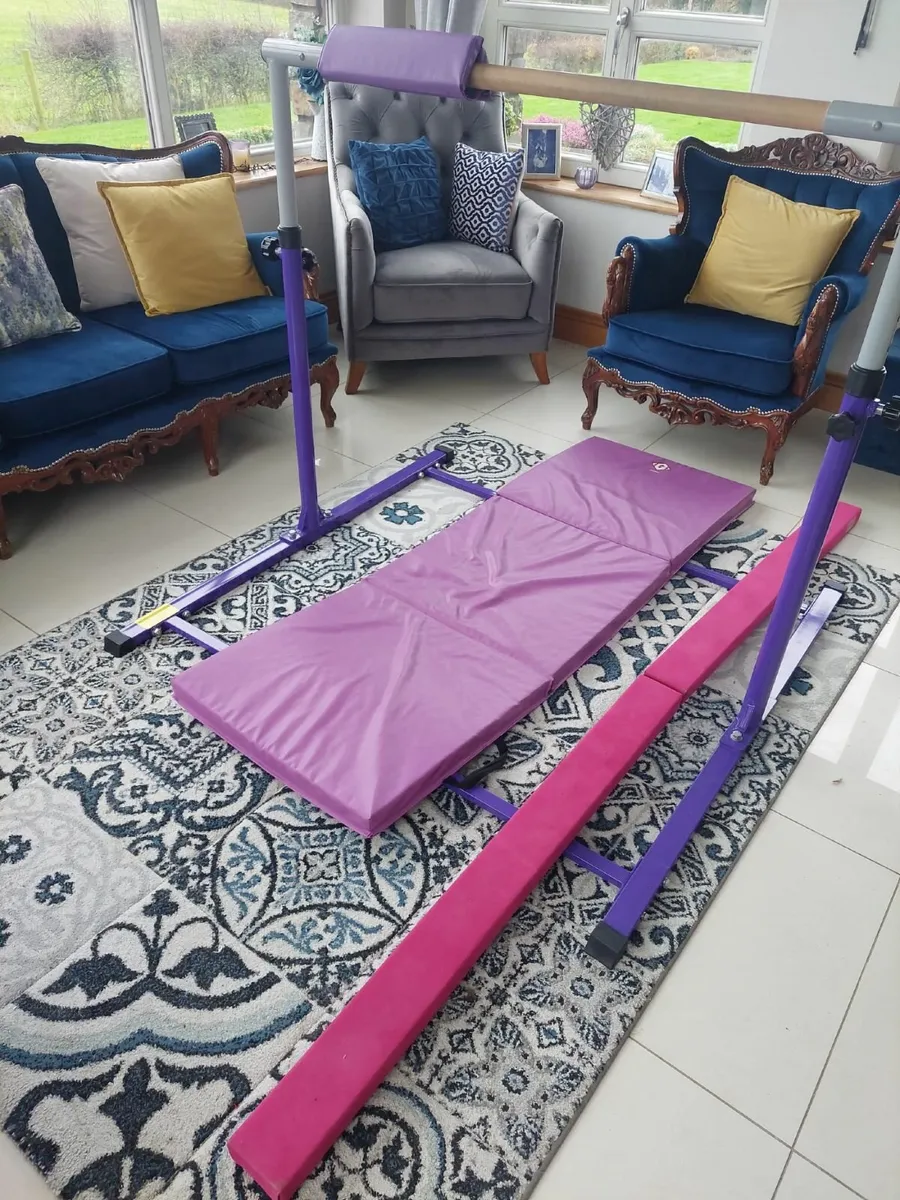 Gymnastics Training Bar / Mat and Beam Set