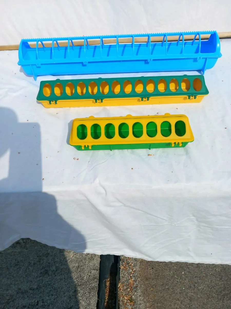 Poultry feeders - Image 3