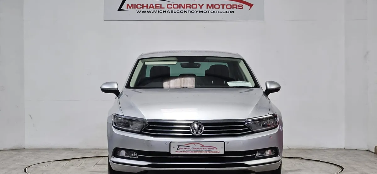 Volkswagen Passat 2015 - Image 4