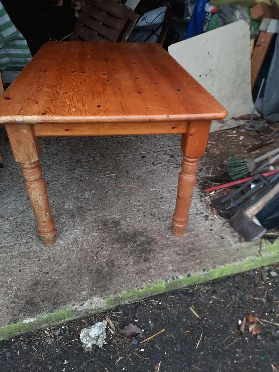 Solid wood kitchen table - Image 2