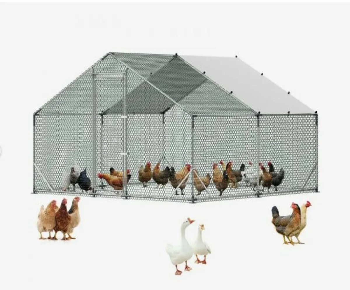 Large Metal Chicken Coop, 3 x 3 x 2 m - Image 1