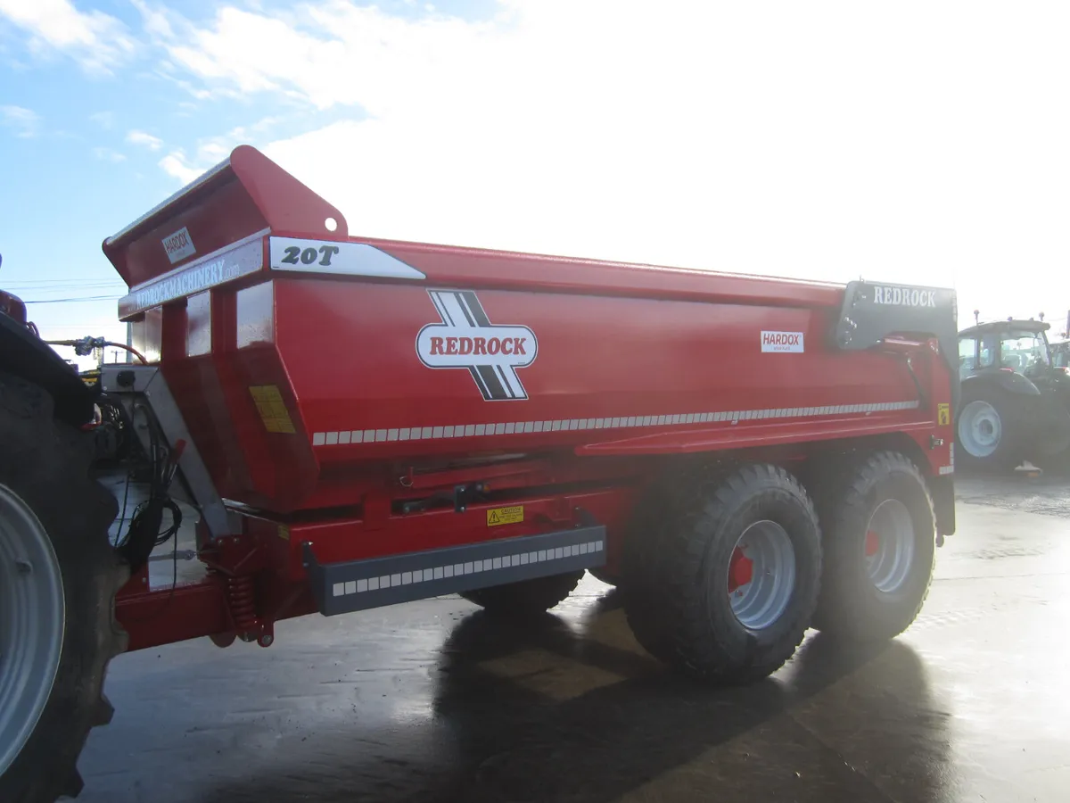 NEW REDROCK 20 TONNE DUMP TRAILER.... - Image 4