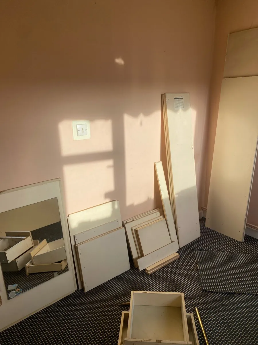 Old style 80’s wardrobe doors misc collection) - Image 1