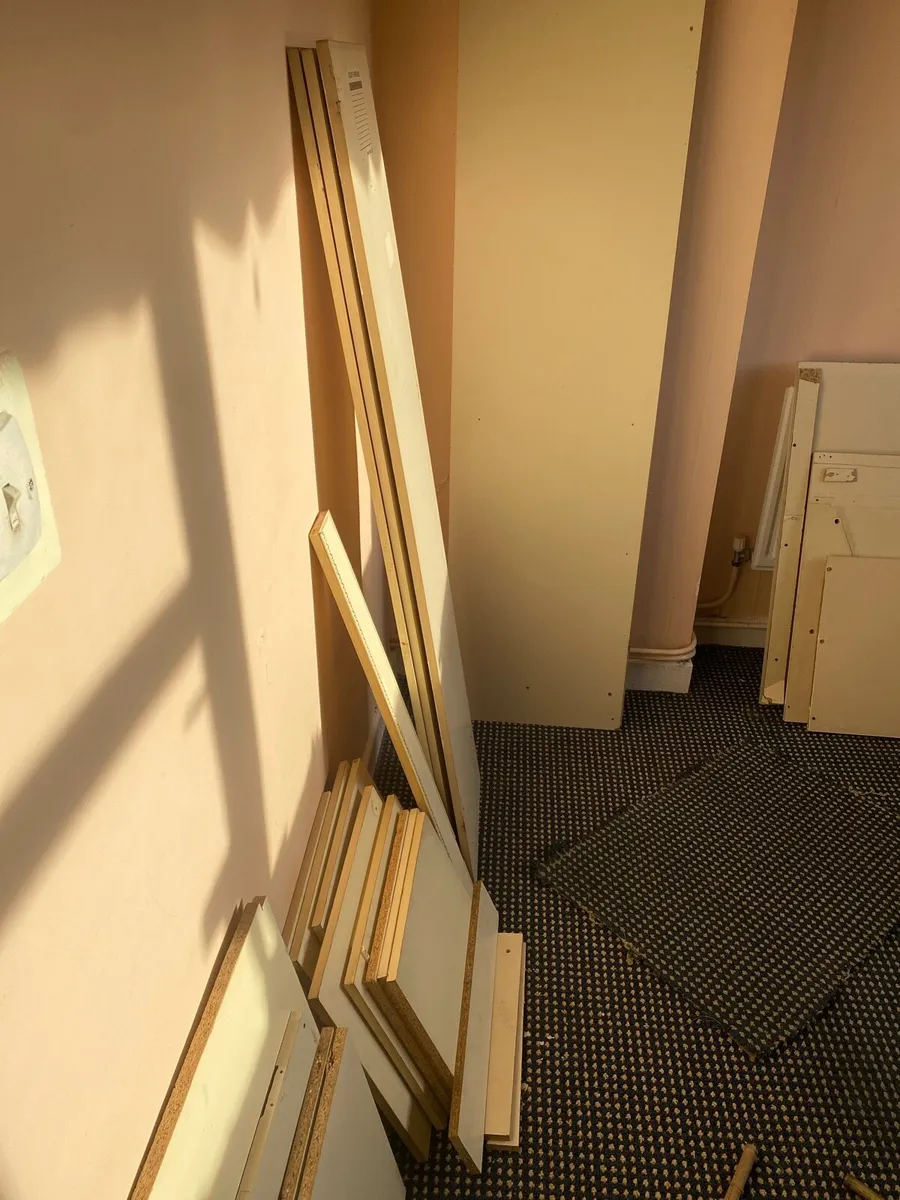 Old style 80’s wardrobe doors misc collection) - Image 2