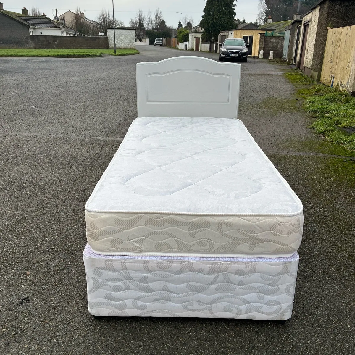 Single Bed - Image 1
